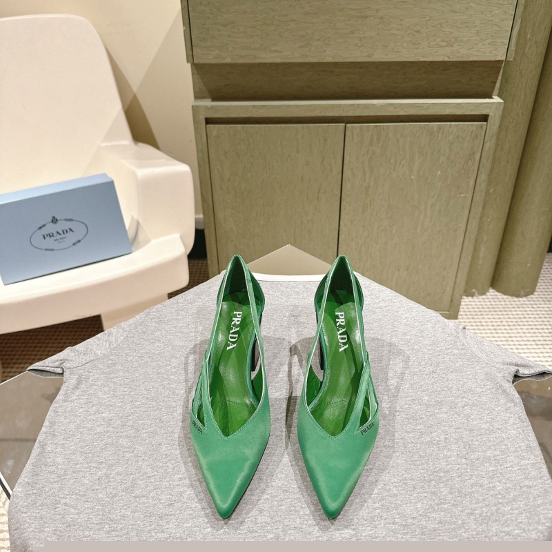 Pra*a high heels